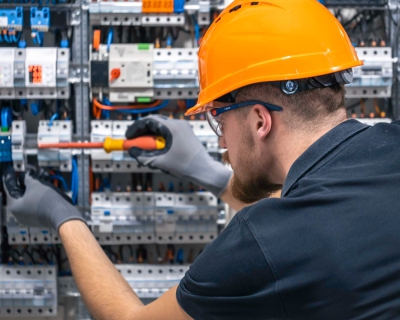 Automação de Linha de Produção Industrial